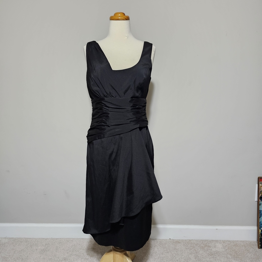 Donna Rico Black Ruched Waist Hi-Low Cocktail Dress Size 8 Sleeveless LBD.